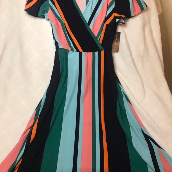 NWT Donna Morgan stripe print dress - Picture 4 of 8